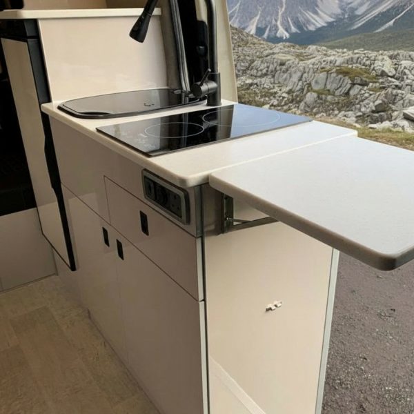 0a950a03-6cd0-46b5-8469-a5df78bee6b4-768x1024 (1)