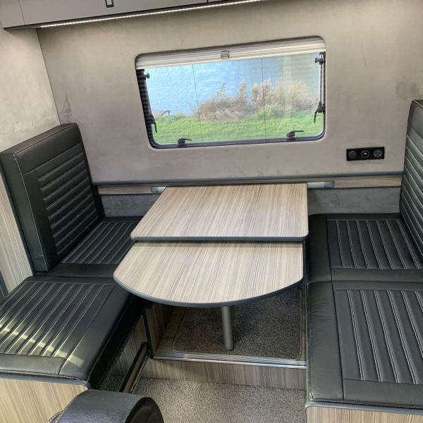 F4C12A02-E9CB-4067-ABDD-125B5BA2482A F4C12A02-E9CB-4067-ABDD-125B5BA2482A